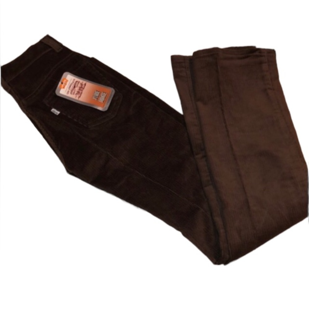 🤎 Levi’s Chocolate Brown Corduroy Slim Fit Jeans